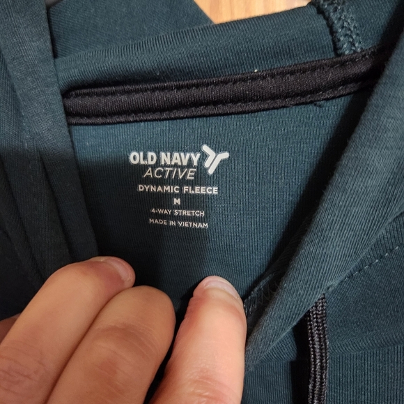 Mens old navy hoodie - Picture 7 of 8